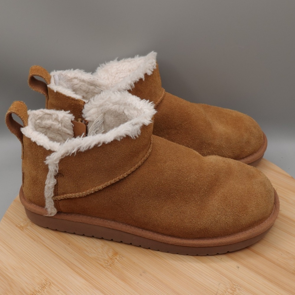 Koolaburra by UGG Boots Womens 5 Brown Suede Sheepskin Lined Ankle Flaws - Picture 3 of 10